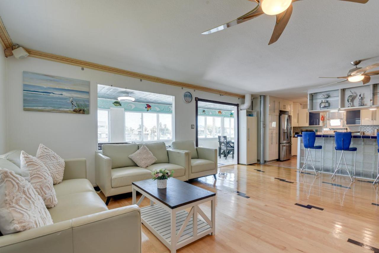 Waterfront Galveston Bay Retreat - 4 Mi To Beach! Esterno foto