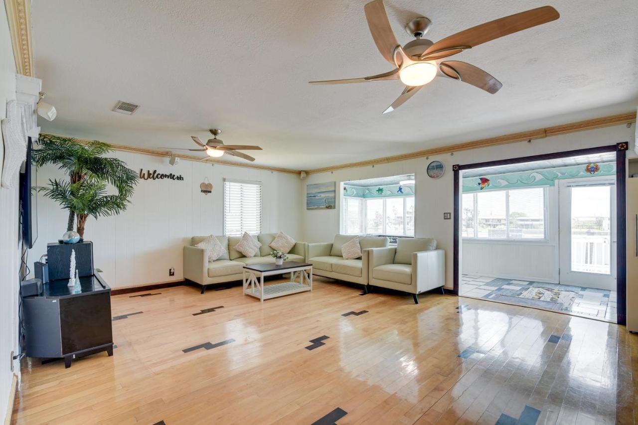 Waterfront Galveston Bay Retreat - 4 Mi To Beach! Esterno foto
