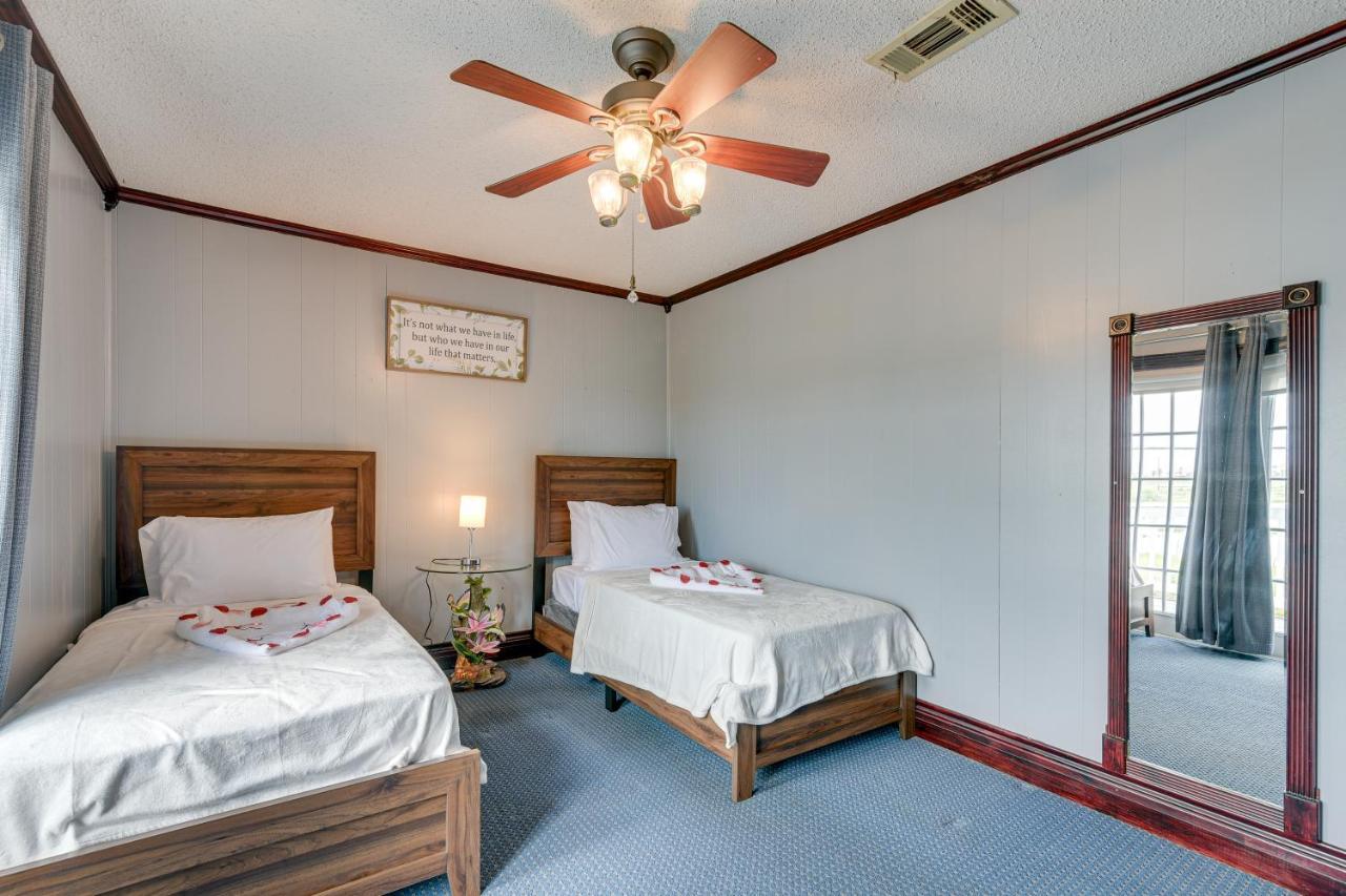 Waterfront Galveston Bay Retreat - 4 Mi To Beach! Esterno foto